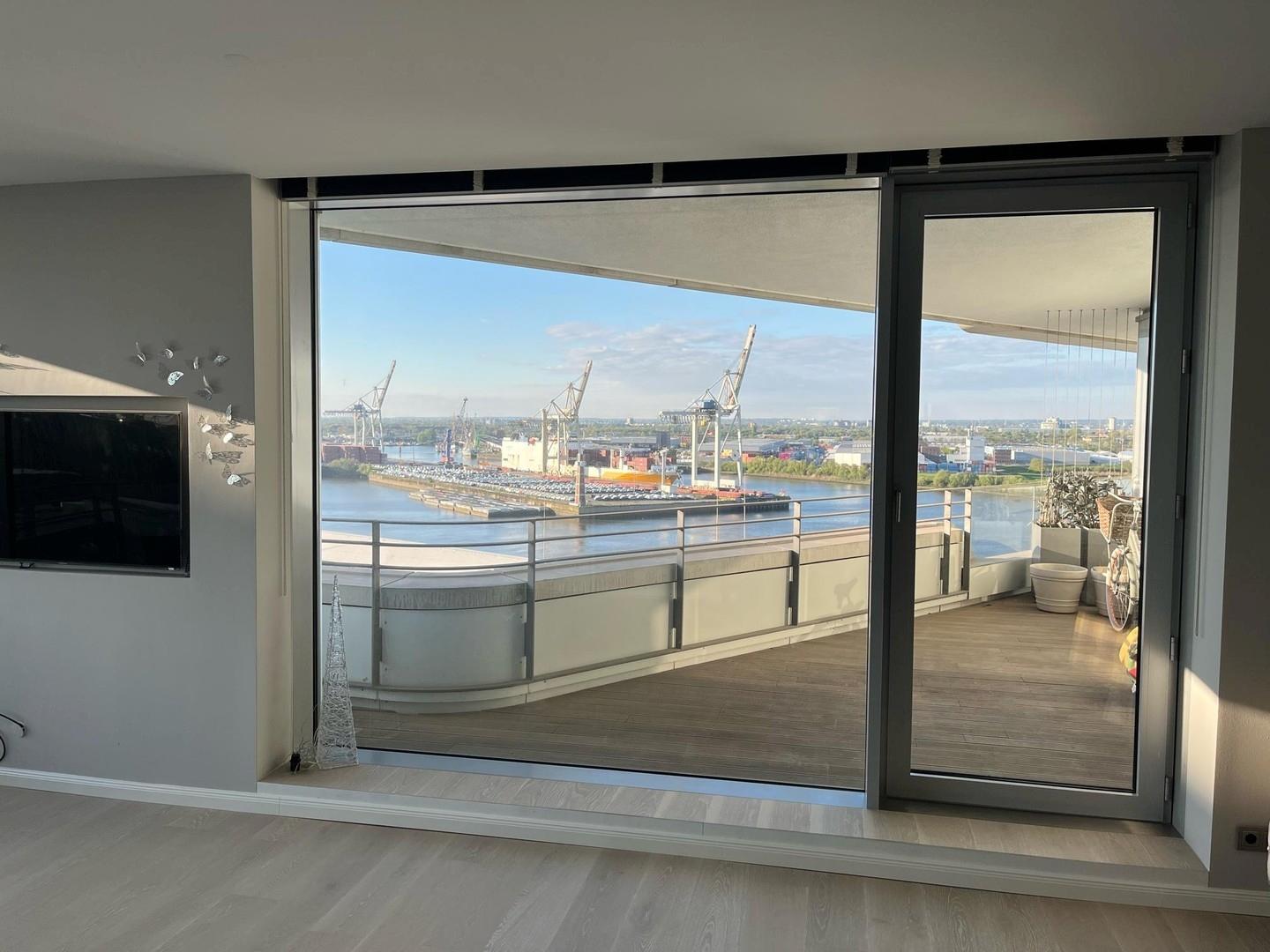 Blick aus dem Wohnzimmer