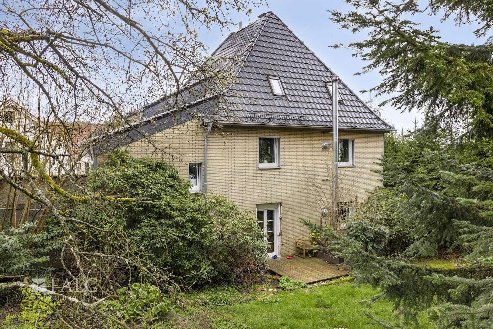 Hausansicht Gartenseite