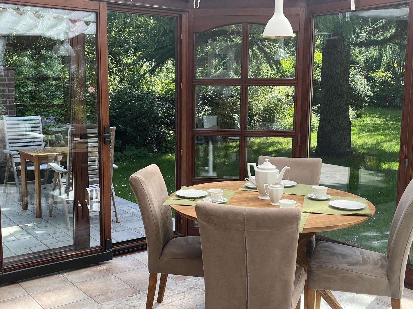 Durchgang zur Terrasse