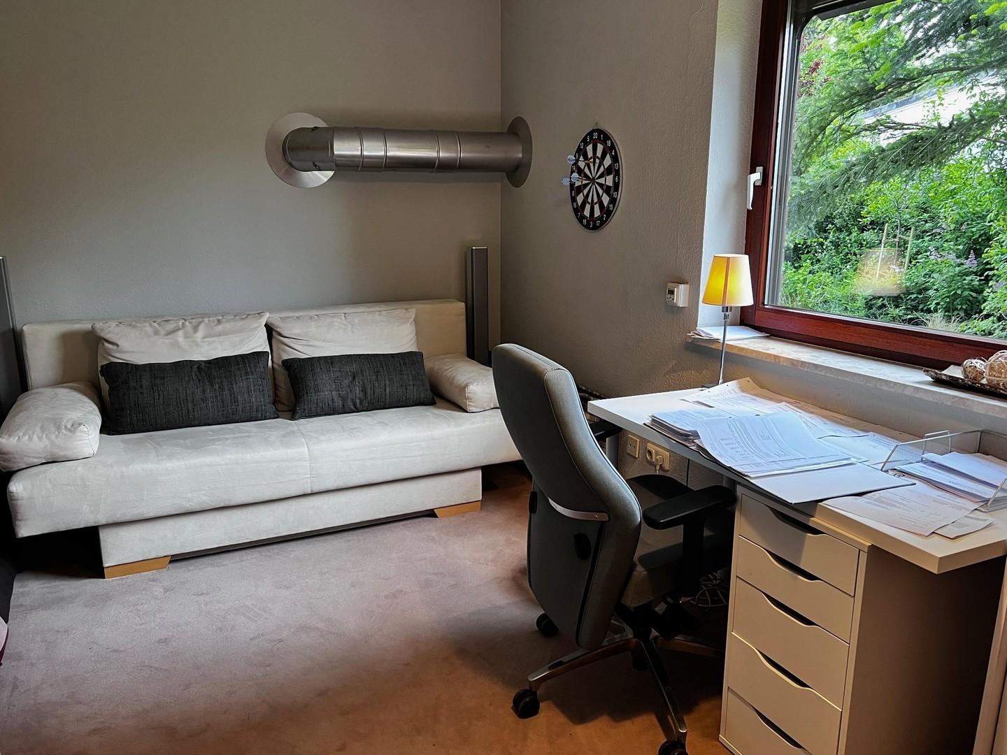 Büro und Gästezimmer im EG