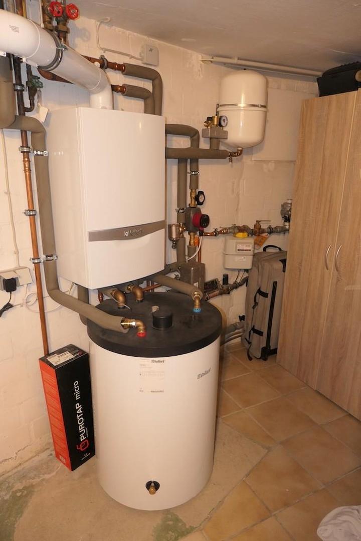 Brennwerttherme aus 2023