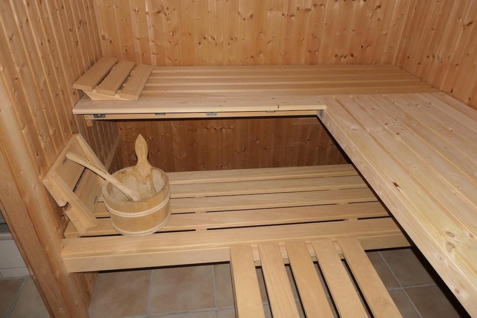 5 Personen Sauna im Keller