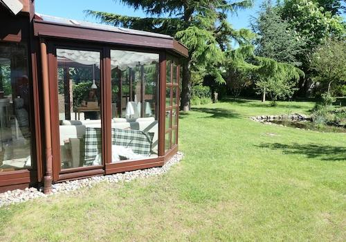 Wintergarten und Große Zeder