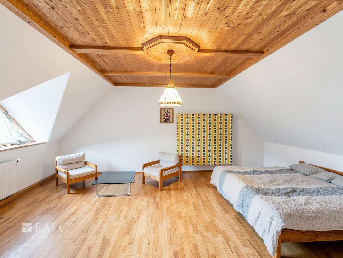 Schlafzimmer Haus 1 / 1