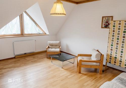 Schlafzimmer Haus 1 / 1