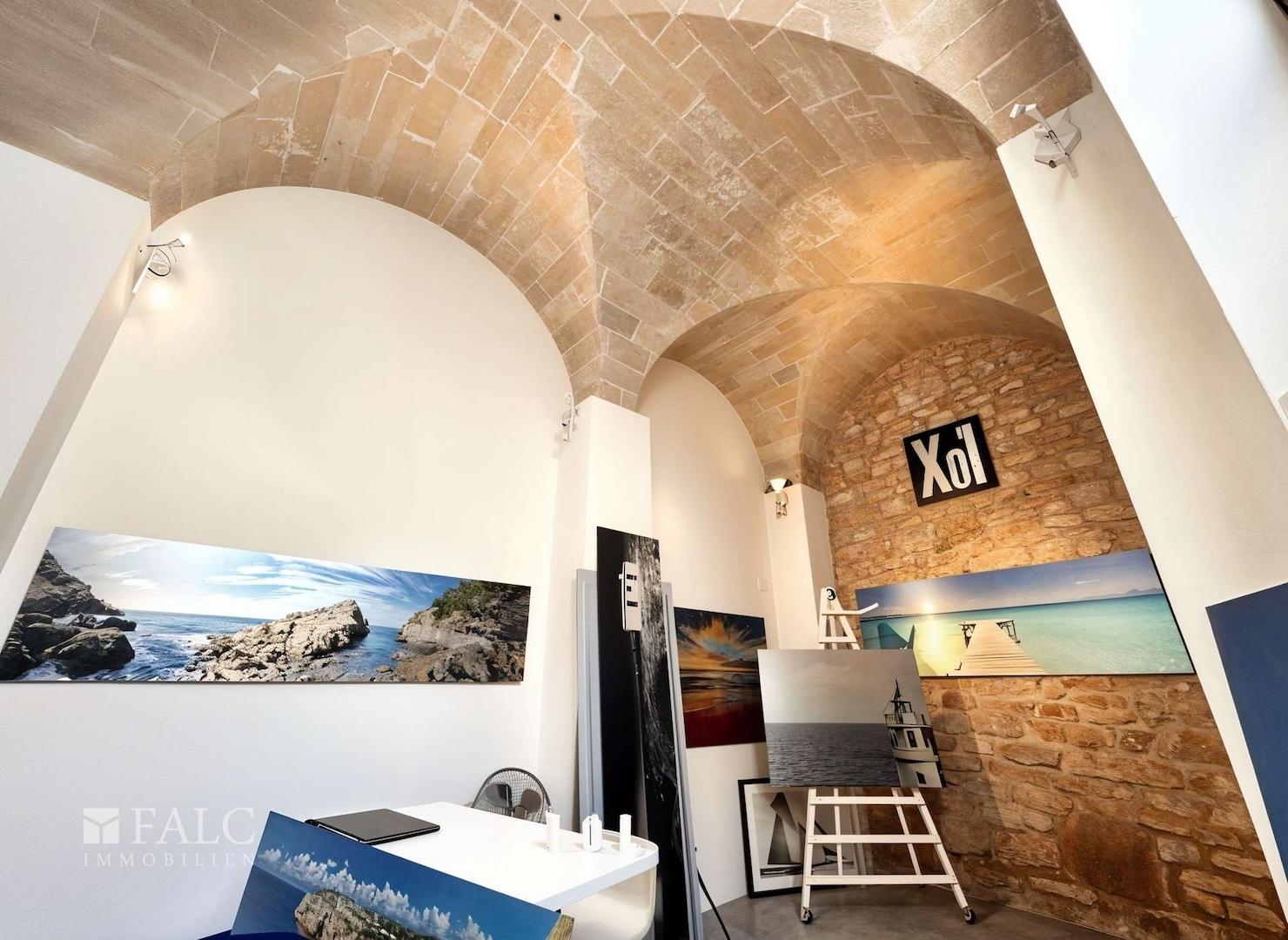 Geschäftsraum-Decke 