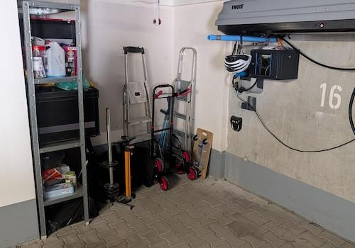 Abstellecke neben TG-Stellplat