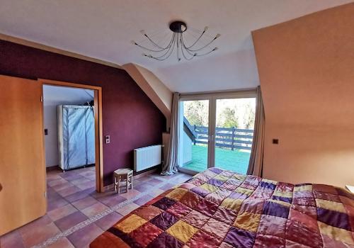 Schlafzimmer mit Dachterrasse