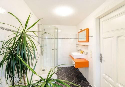 Badezimmer Wohnung III