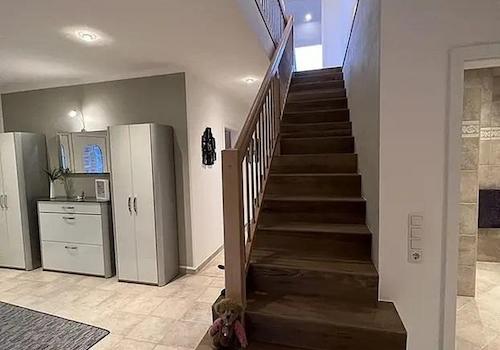 Treppenaufgang zum DG