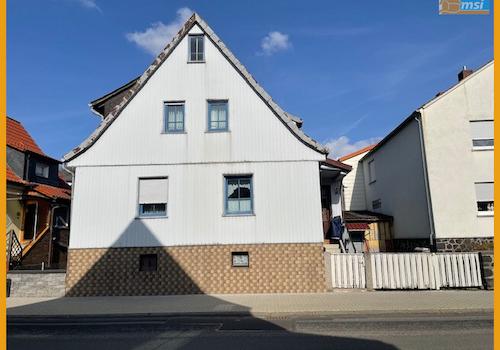 Straßenansicht frontal