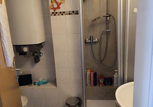 70c0f677-8a7f-4df2-a380-cea2885ec872