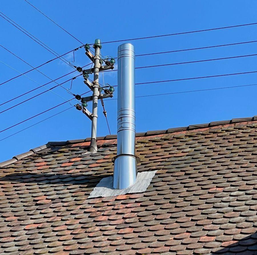 Schornstein neue Pellet Heizung