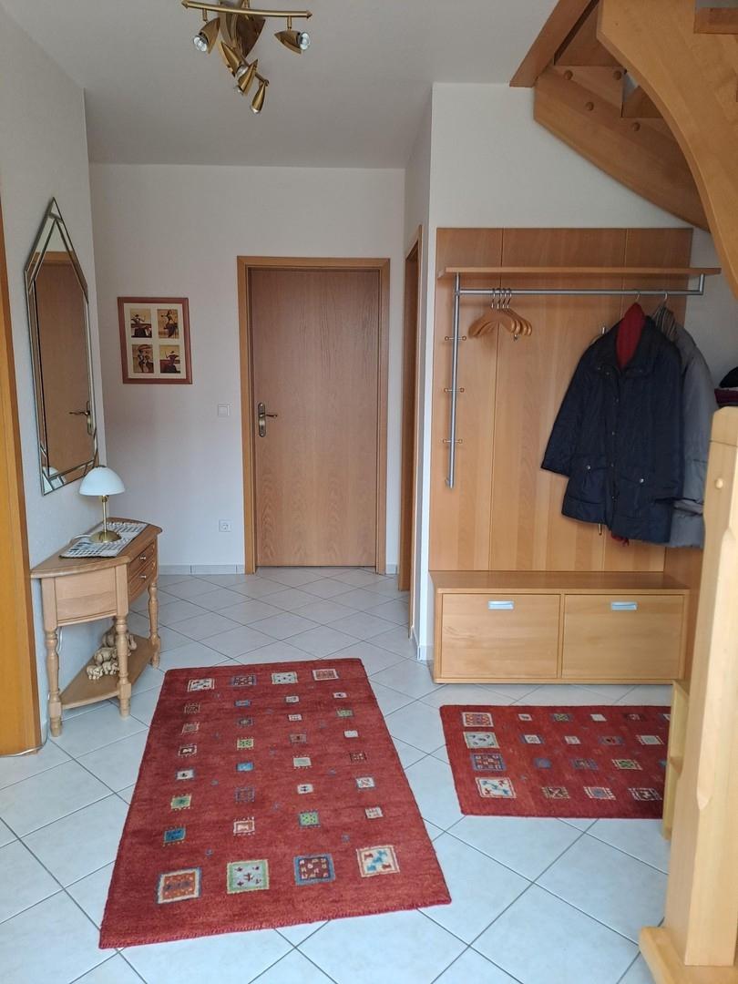 Flur / Eingangsbereich EG