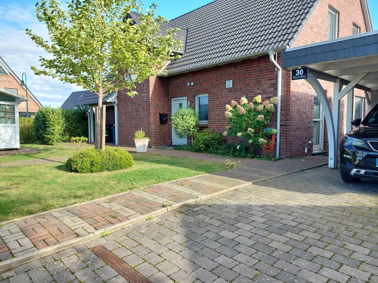 Vorderseite des Hauses