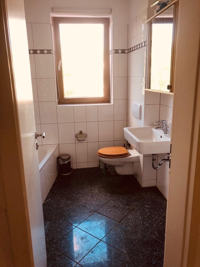 Vollbad mit Extra Dusche