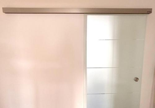 Schiebetür zur Küche