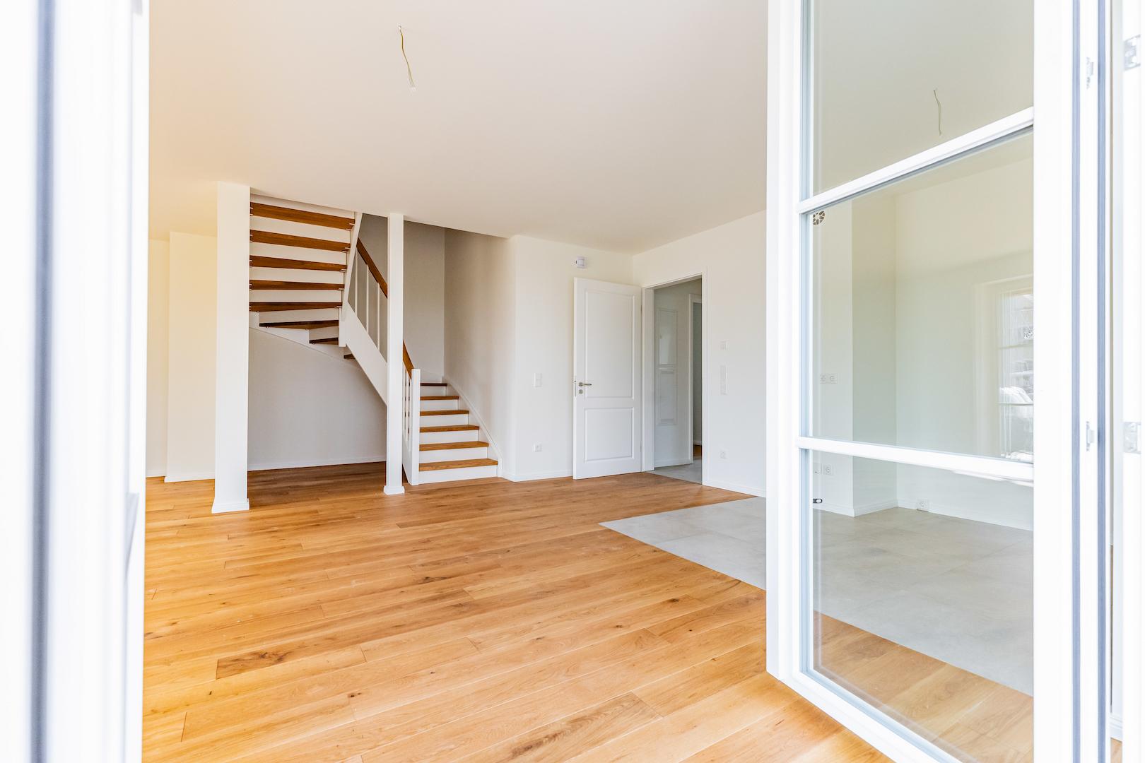 Ausblick Wohnen/Essen/Küche (EG)