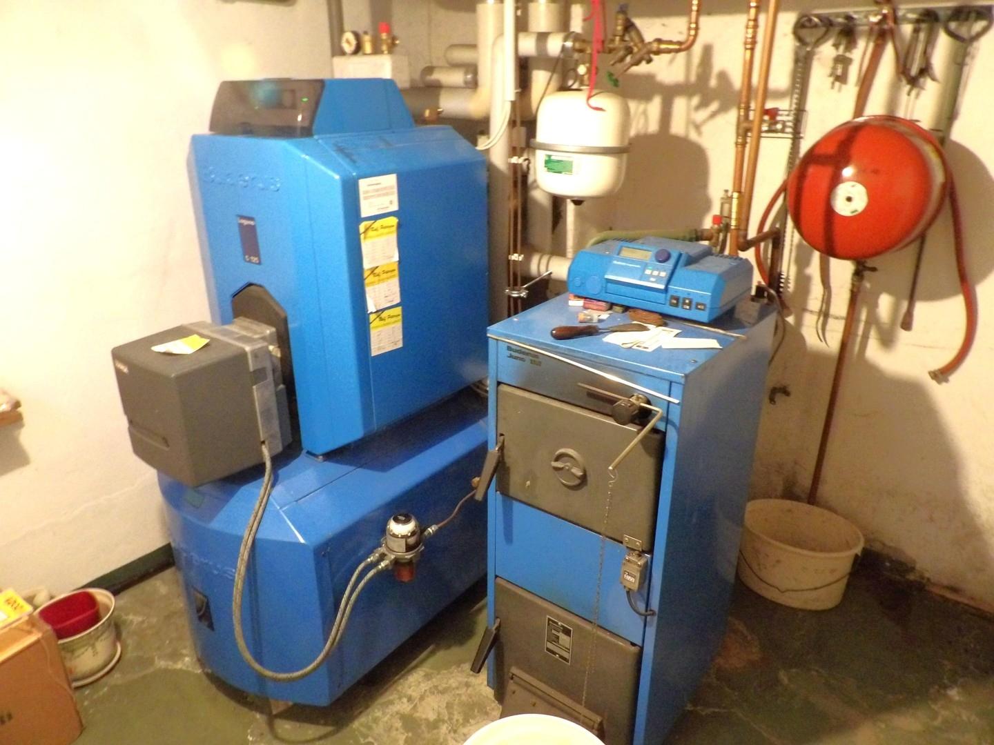 Öl- und Feststoffkessel