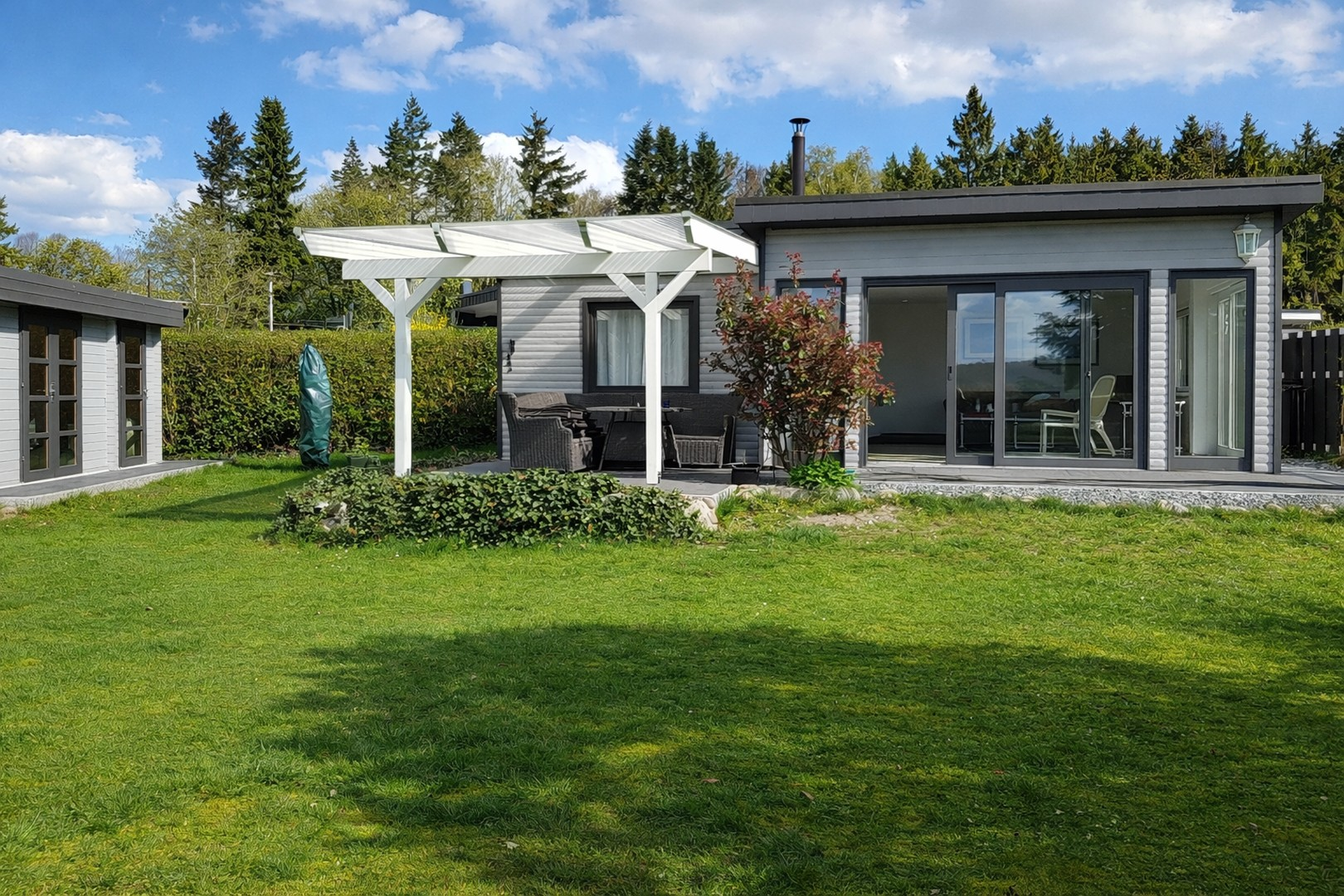 Außenansicht des Wochenendhaus