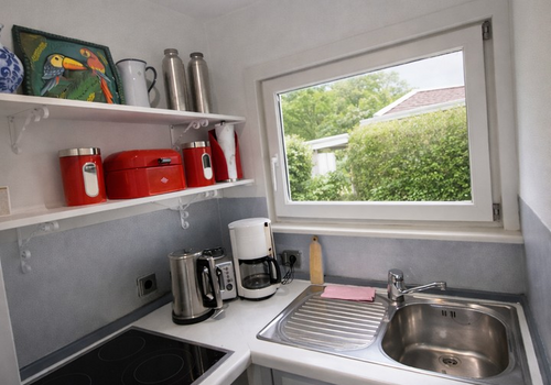 Separate Küche mit Fenster