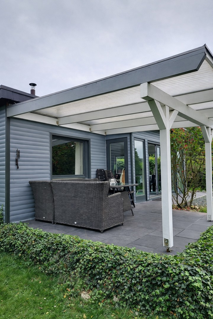 Überdachte Terrasse