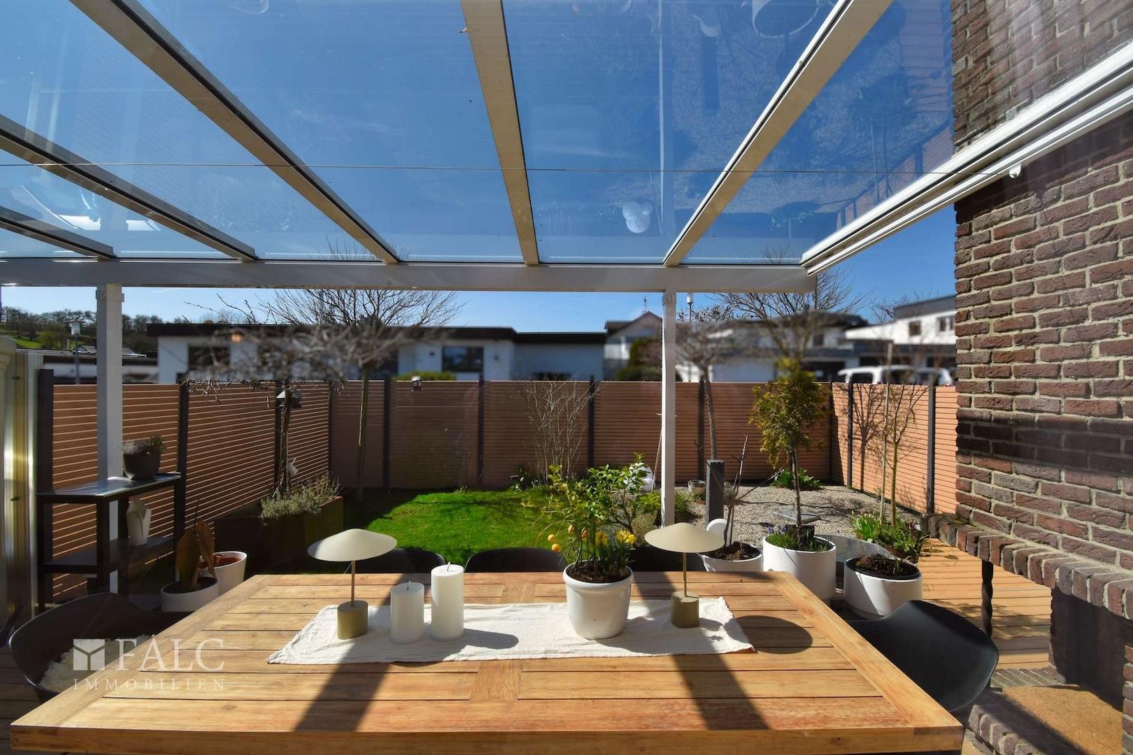 Blick aus dem Wohnzimmer