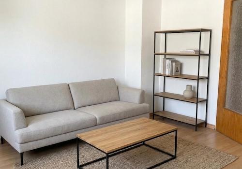 Heller Wohnbereich mit viel Ta