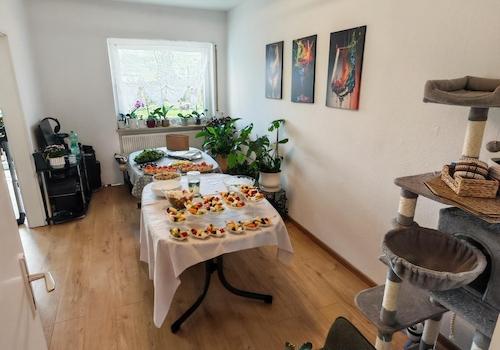 Offenes Zimmer zu Wohnzimmer