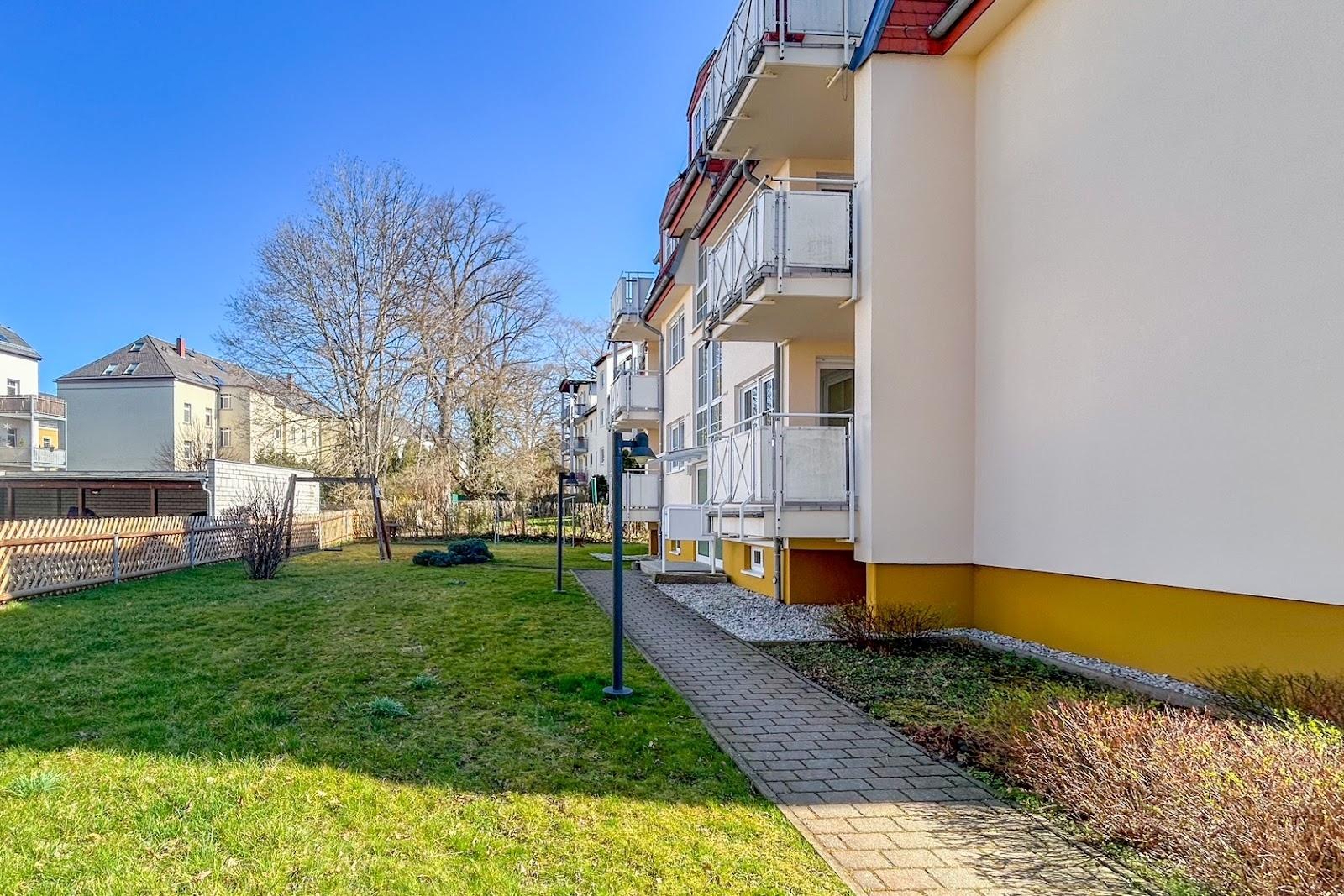 Hausansicht_Eingangsbereich