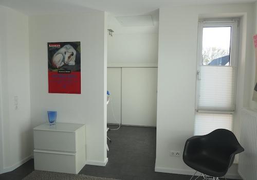 Blick in Ankleideraum