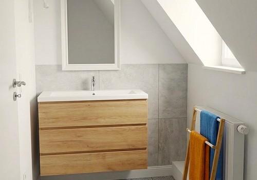 Bad visualisiert möbliert 