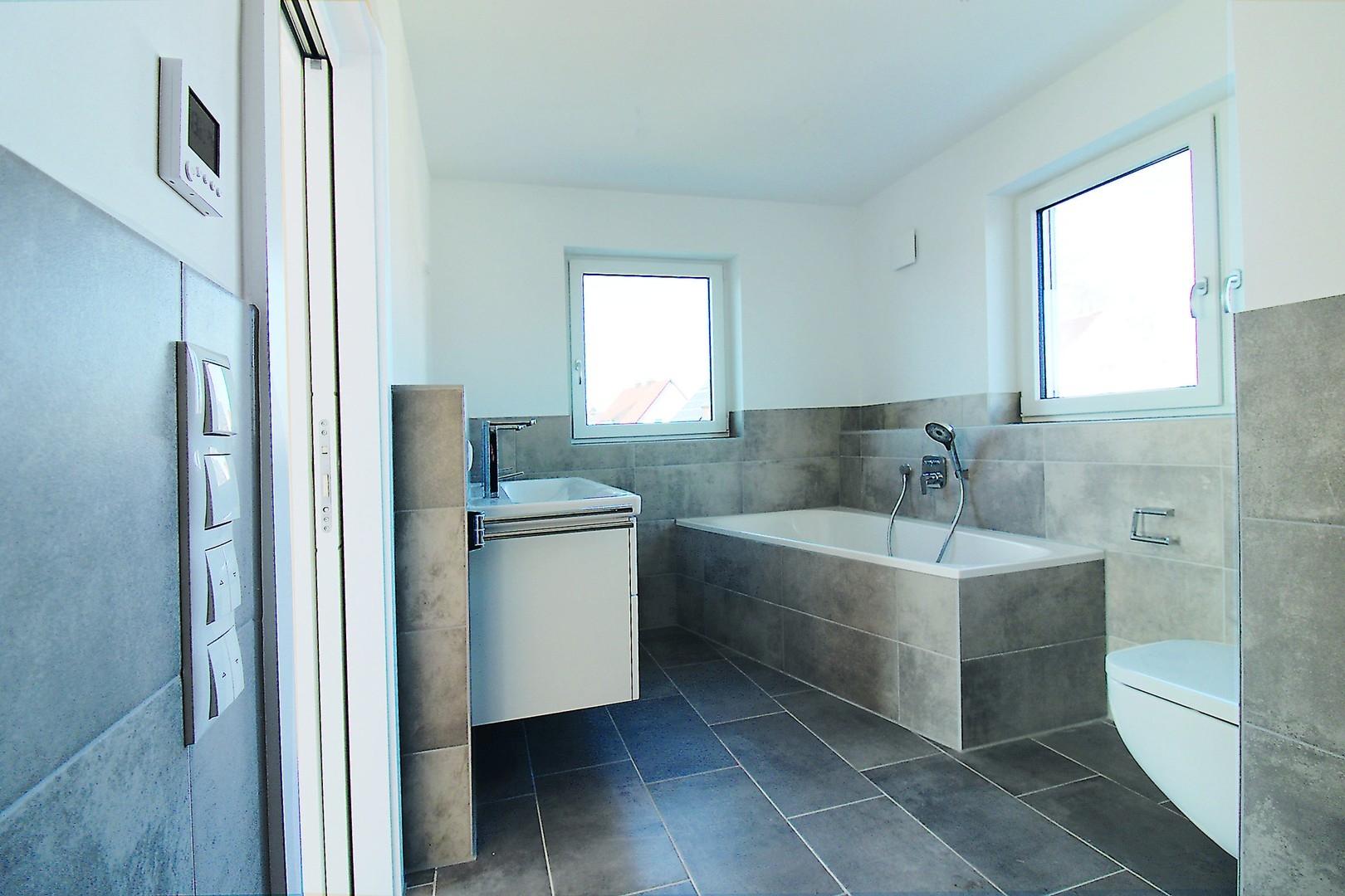 Großflächiges Masterbad