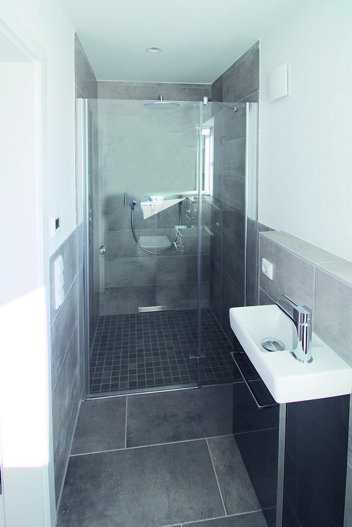 2. Gästebad incl. WC 