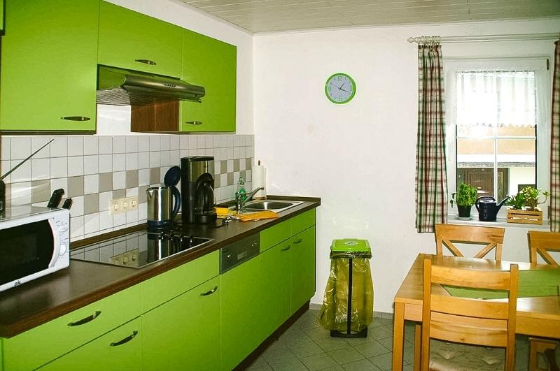 Ferienwohnung 1 OG 4 links