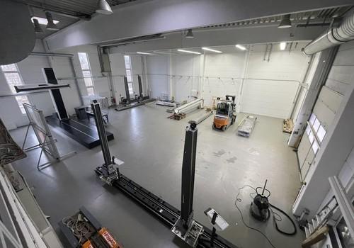 Große Produktionshalle