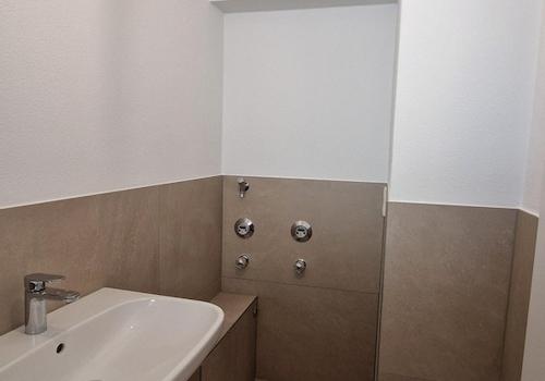 Gästebad mit WM-Anschluss