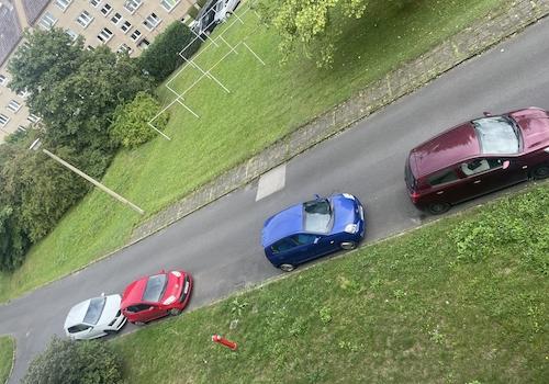 Parkplätze vor der Tür