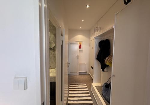 Corridor & wardrobes