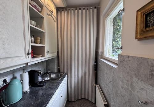 Kitchen Nespresso and Washing