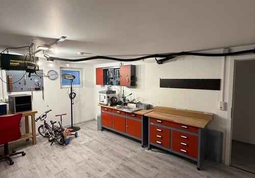 Großer vielseitiger Hobbyraum