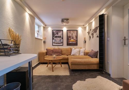 Wohnzimmer Keller