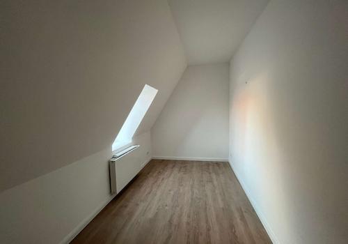 kleines Zimmer 2. DG