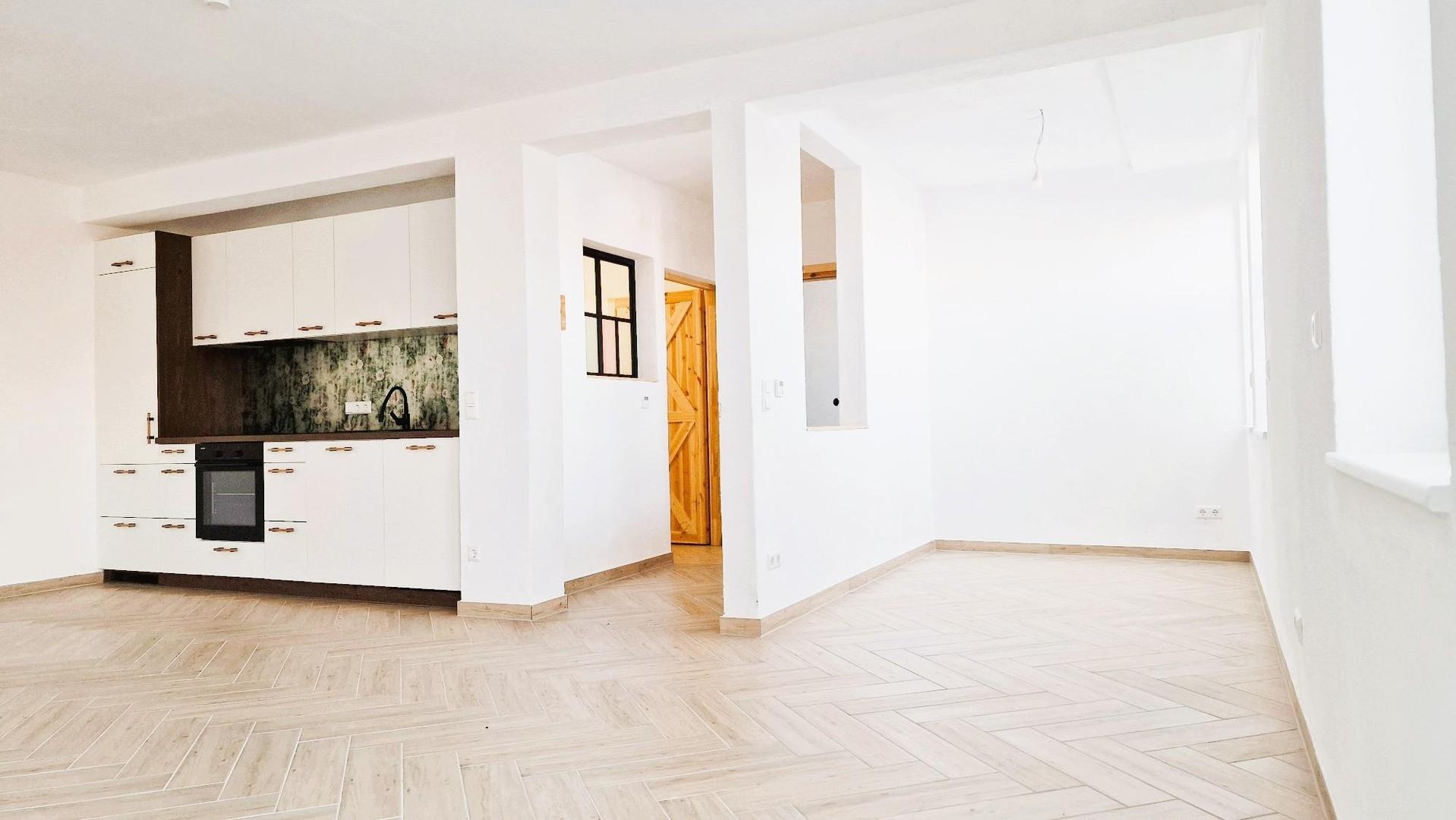 Wohn - und Essbereich