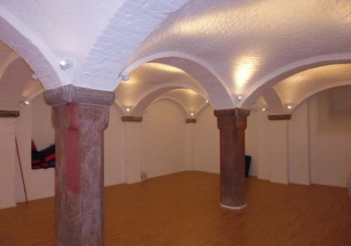 Lager und Aufenthaltsraum 2