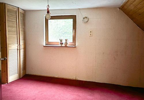 Zimmer Dachboden Altbau