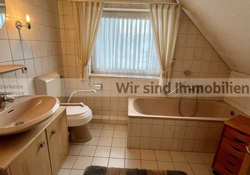 Badezimmer im DG