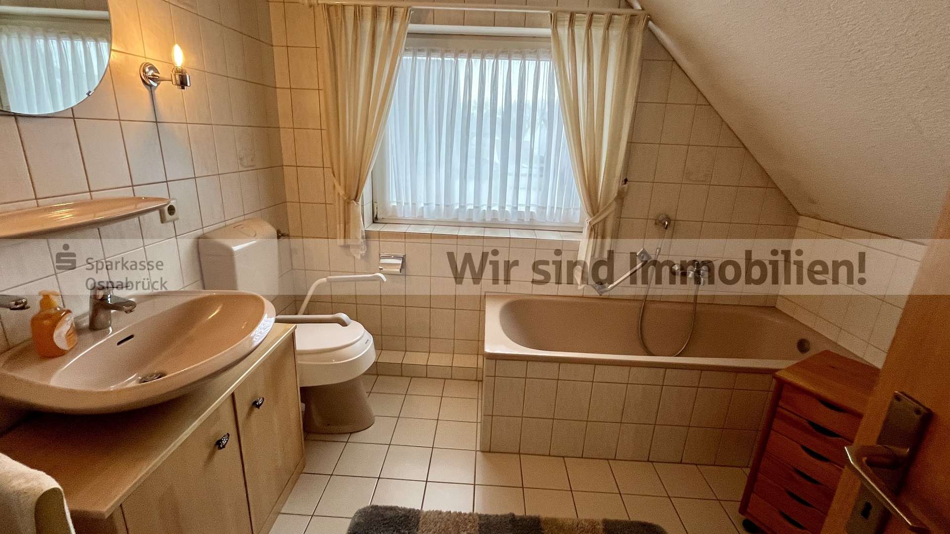 Badezimmer im DG
