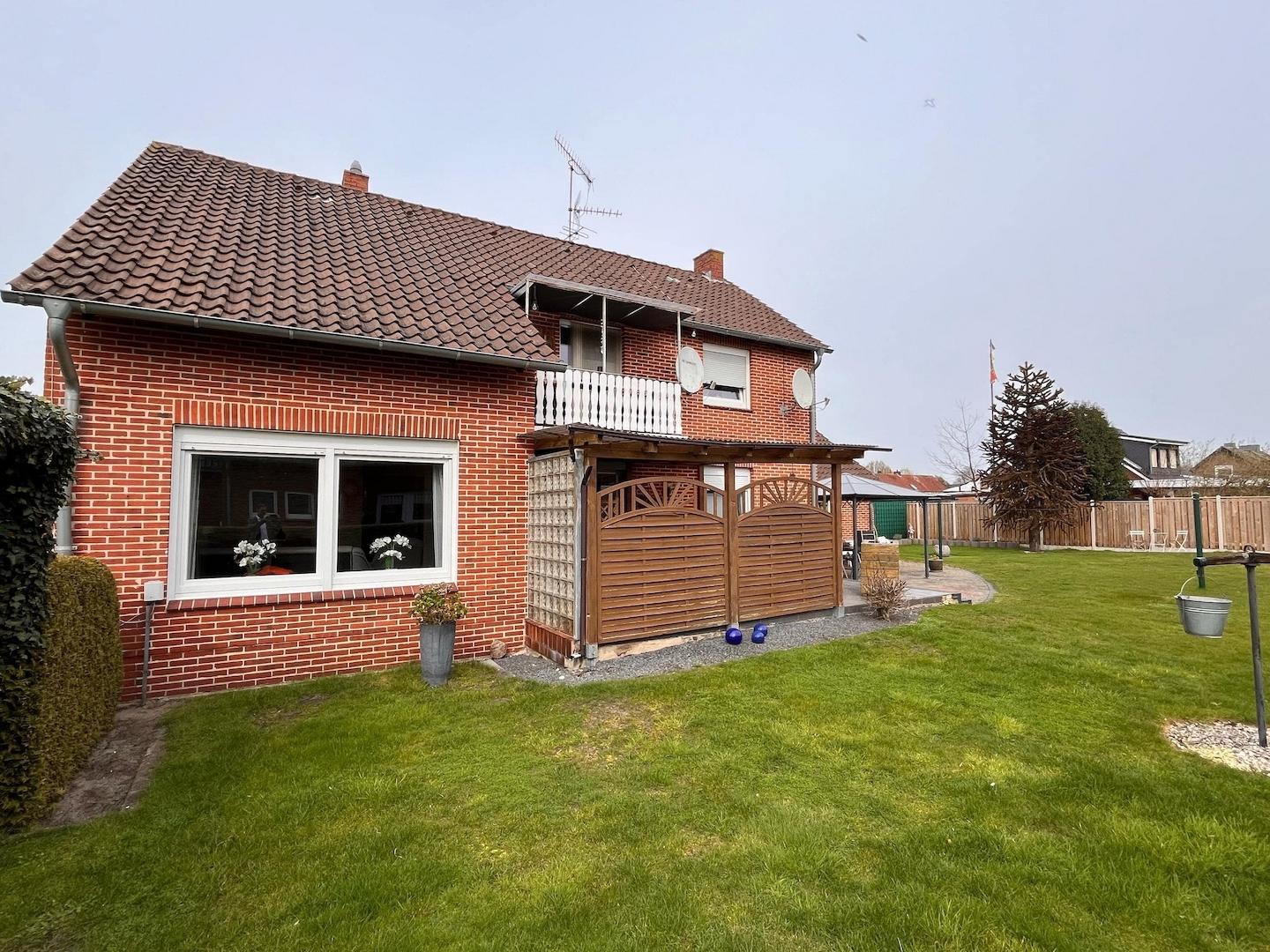 Rückwärtige Ansicht