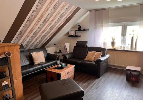 Wohnzimmer im Dachgeschoss